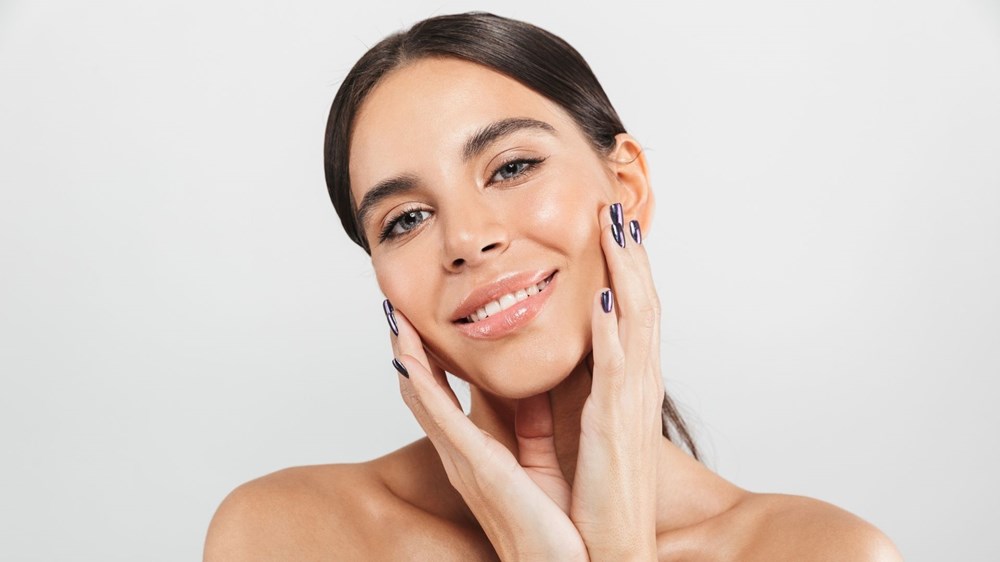 Profesyonel Cilt Bakımı ve Pürüzsüzlüğün Adresi